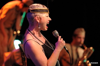 orchestre de jazz chanteuse Valérie Graschaire