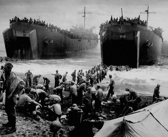 debarquement normandie 6 juin 1944 milliers d'hommes debarquent en normandie juin 1944